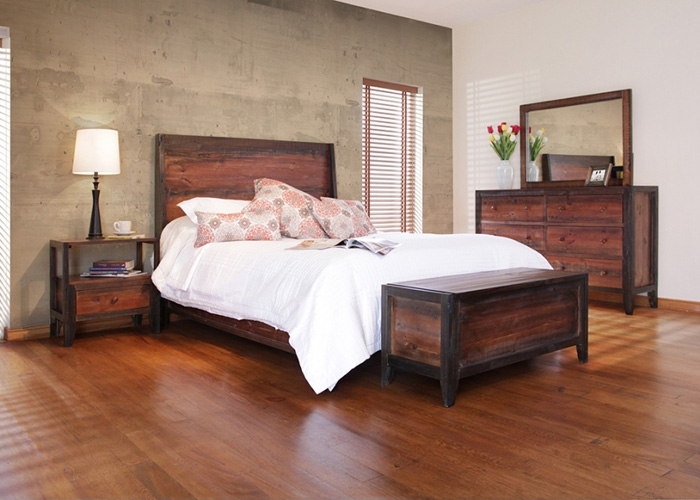 Artisan Home Vecchia 6 Drawer Dresser
