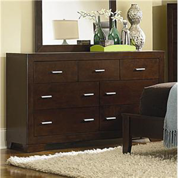 Coaster Tiffany 7 Drawer Dresser
