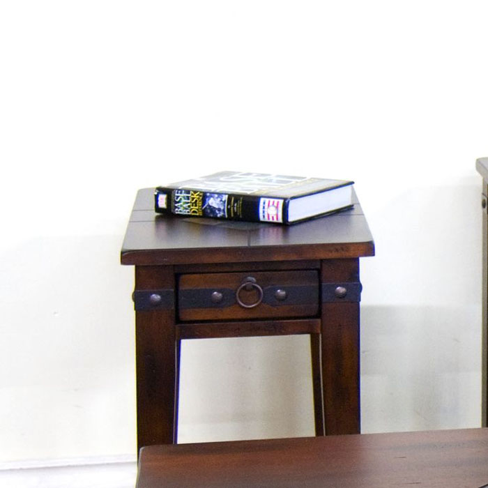 Sunny Designs Santa Fe End Table